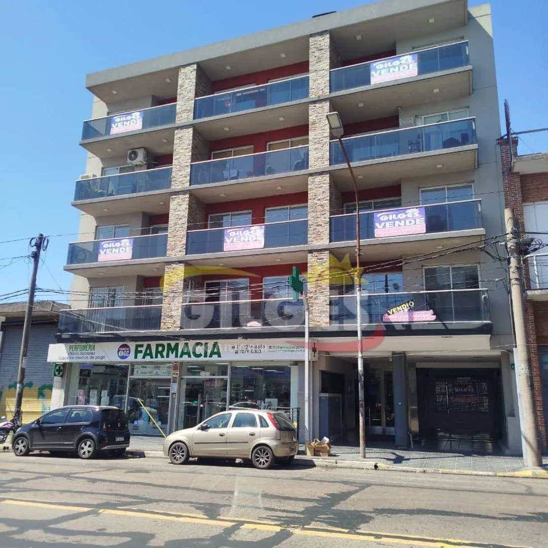 Departamento en AV. SAN MARTIN al 1400, Ramos Mejia