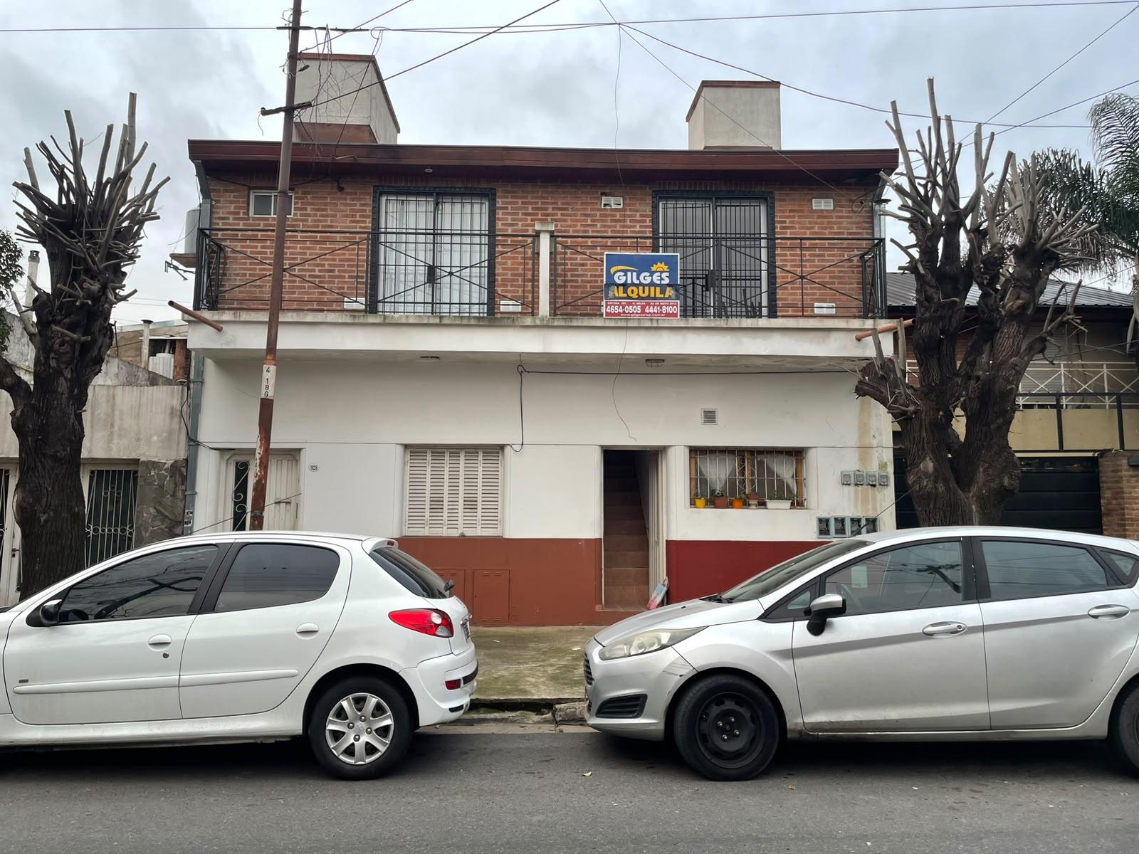 Departamento en ALFREDO PALACIOS al 900