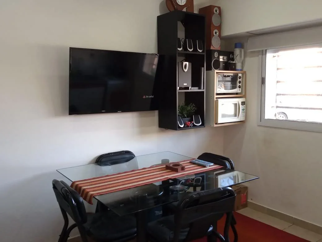 Departamento en COLON al 1300