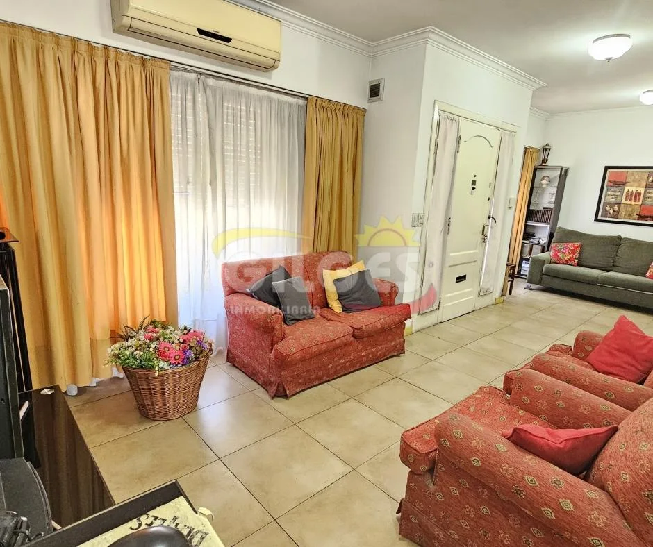 Casa en LAS HERAS al 500