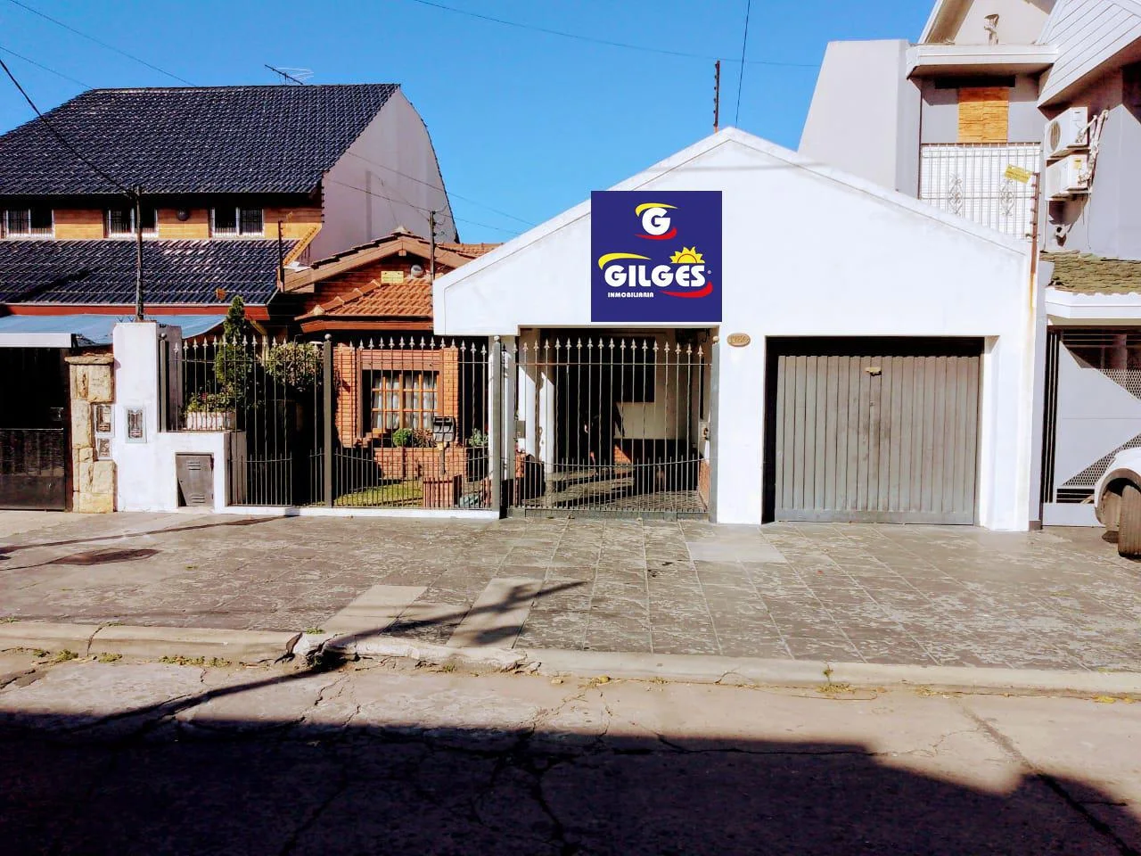 Casa en FRAY M. ESQUIU al 1700