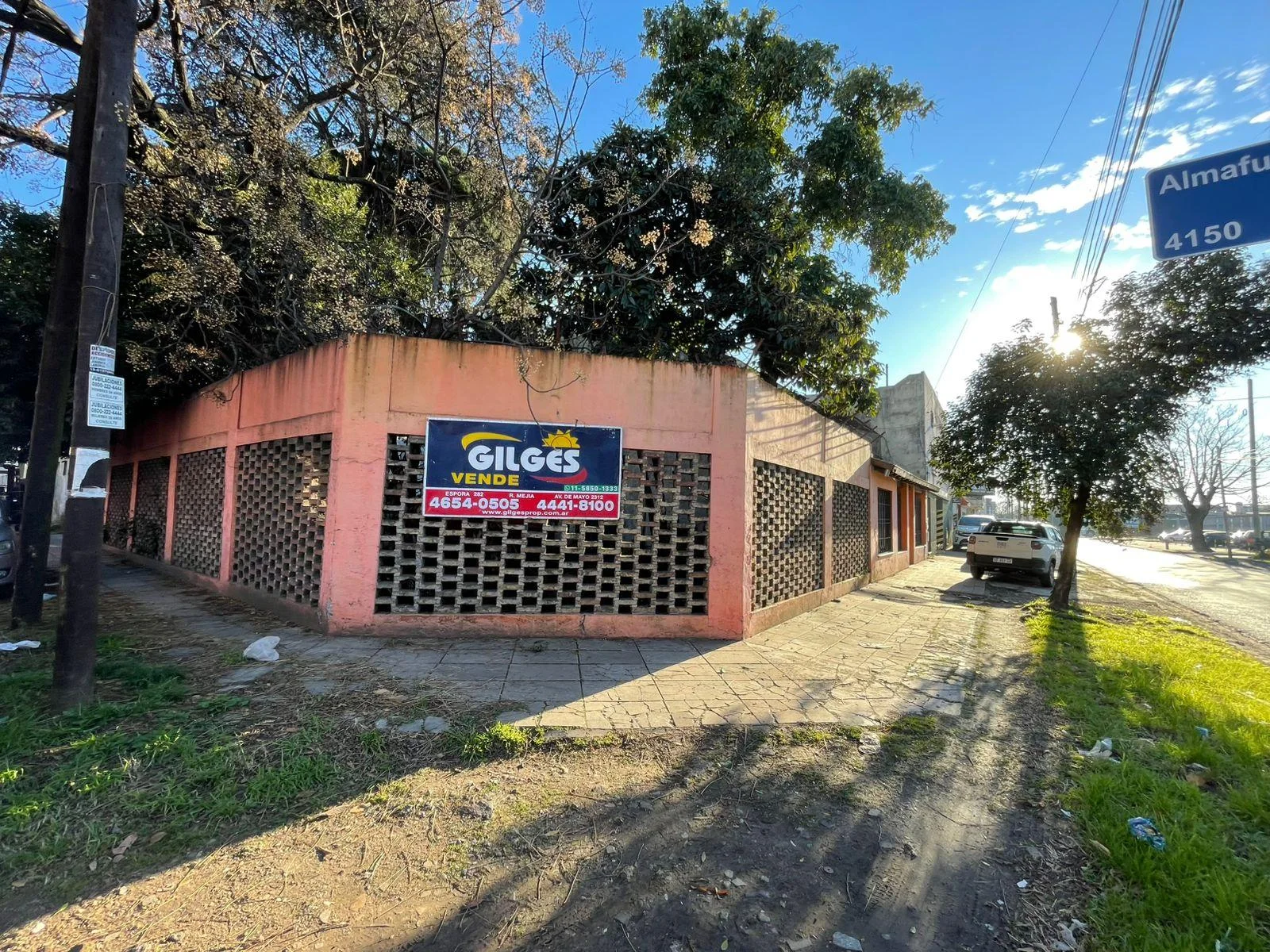 Terreno en PERIBEBUY  al 2300