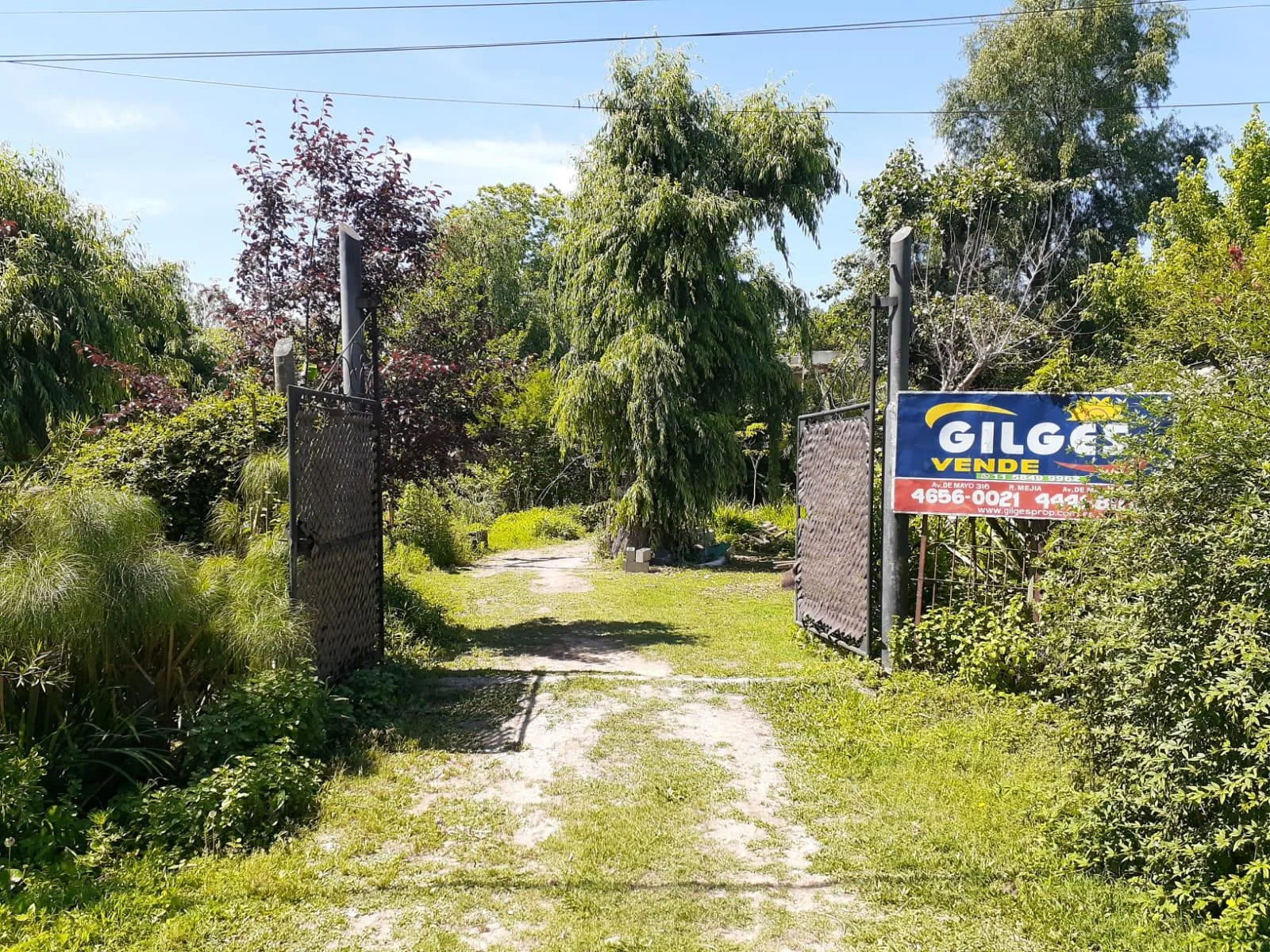 Terreno en QUINTANA al 1300