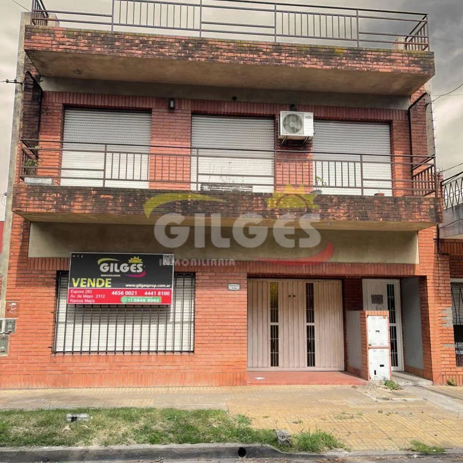 Casa en CASTELLI al 300