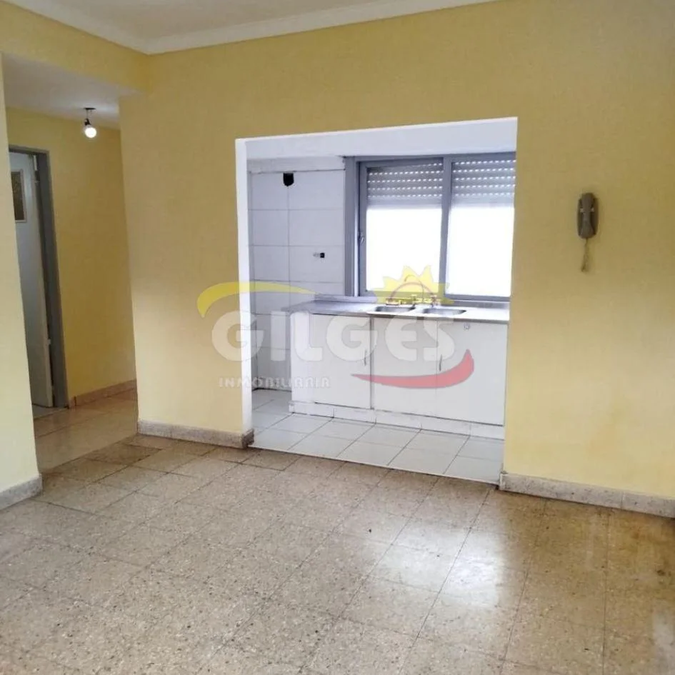 Departamento en MAESTRA LASCANO al 200