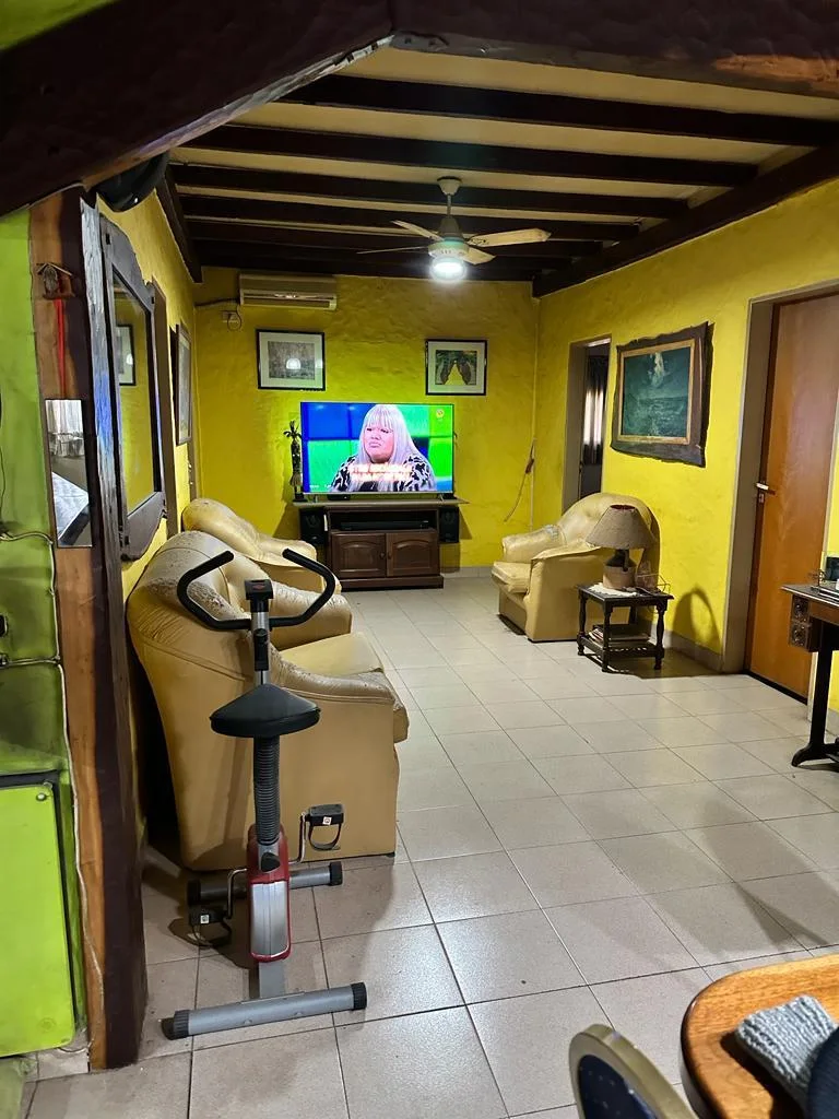 Casa en JUAN M. ESTRADA al 1400