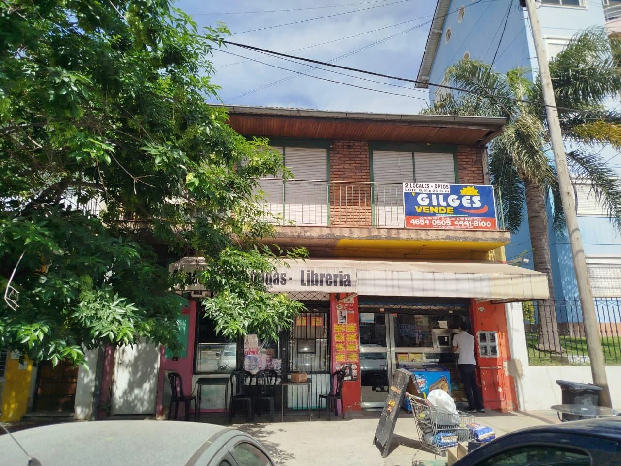 Local en AV. ILLIA al 1900