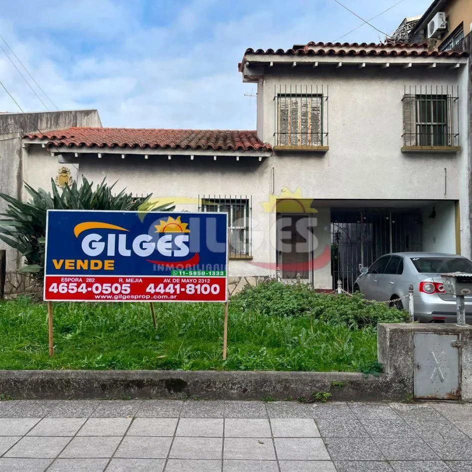 Casa en AVELLANEDA   al 1000