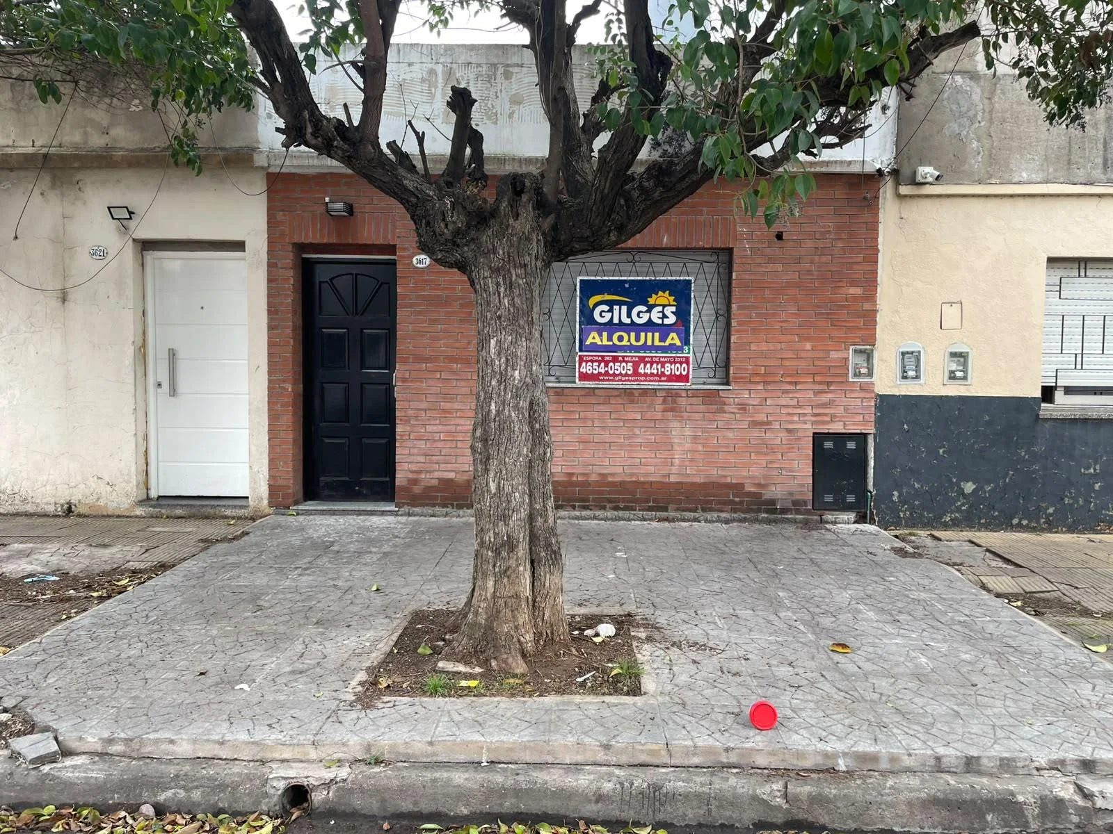 Casa en ARAOZ DE LAMADRID al 3600