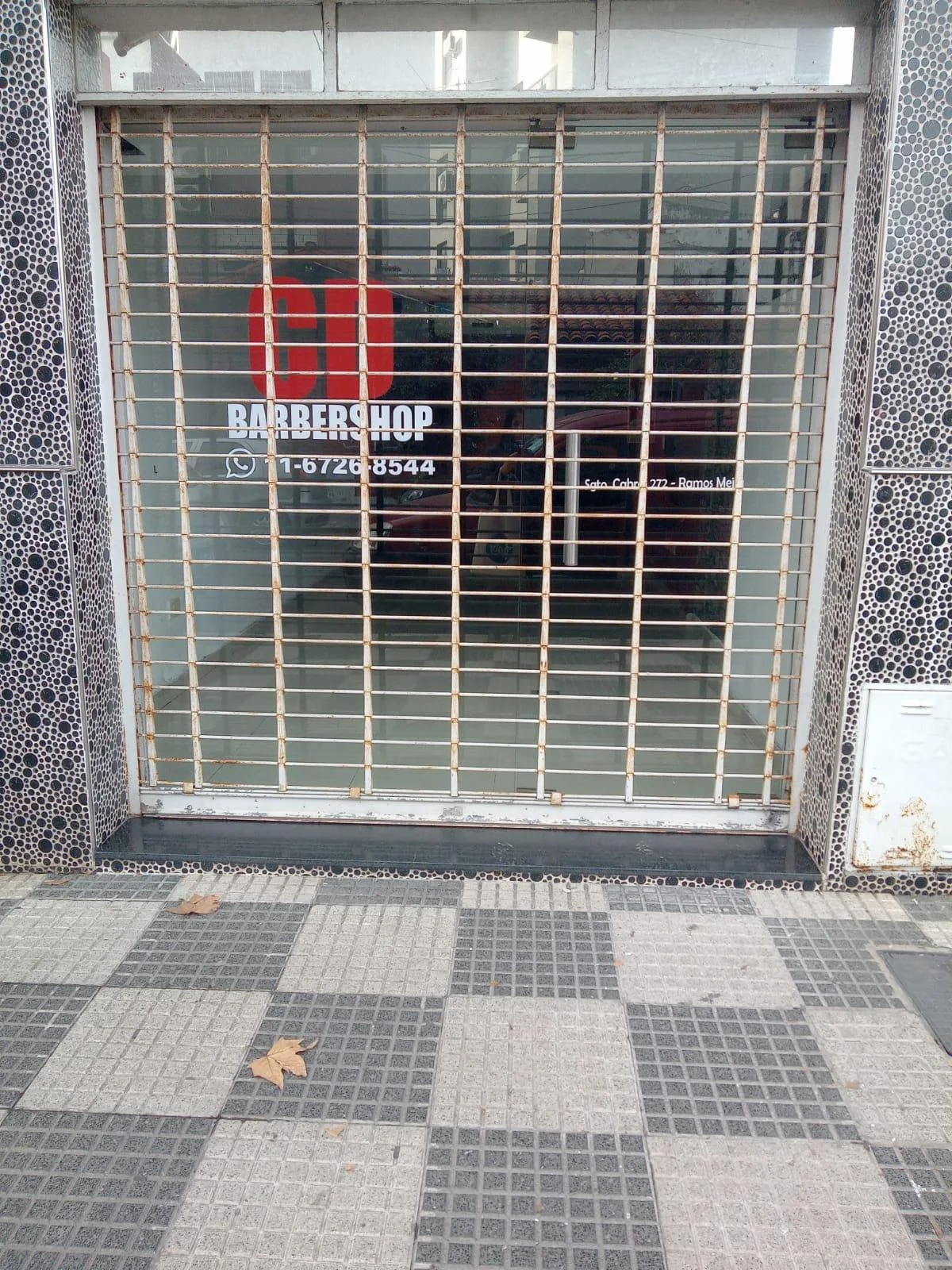 Local en SGTO CABRAL  al 200