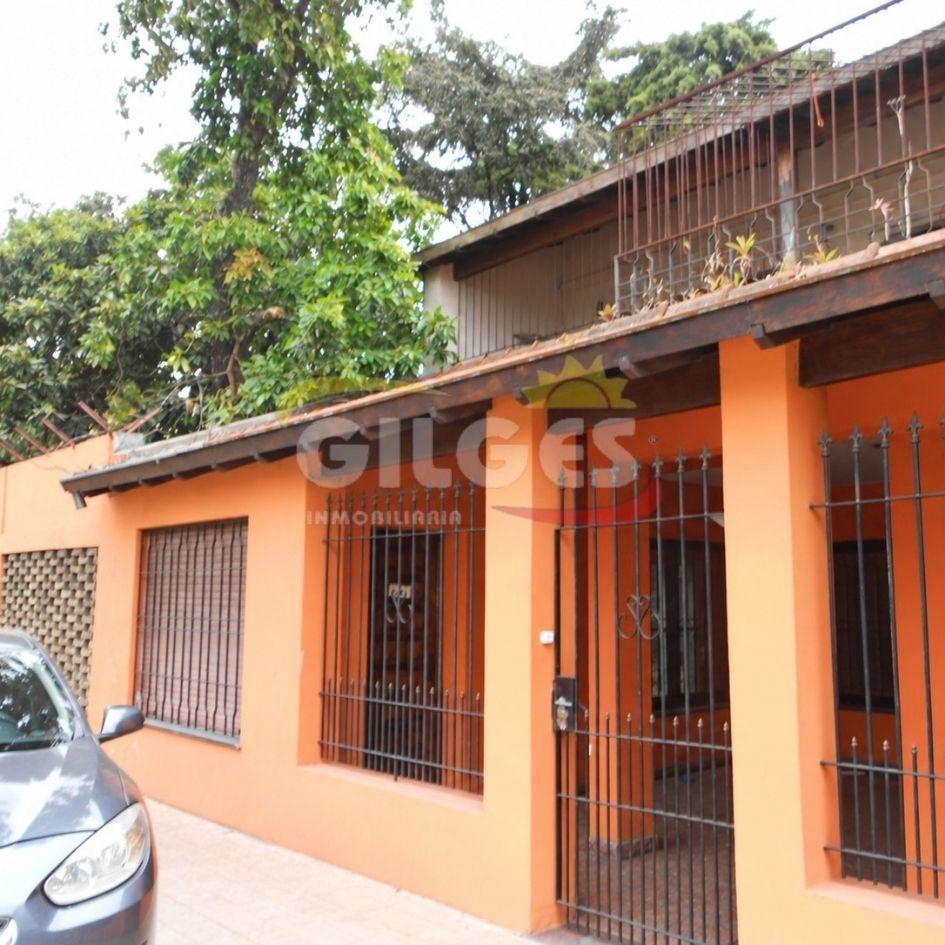 VENTA de casa 5 amb sobre lote de 10x20