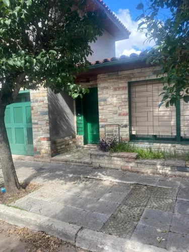 Casa en O'CONNORS al 100
