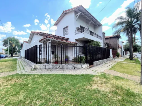Casa en ARGENTINA al 2100