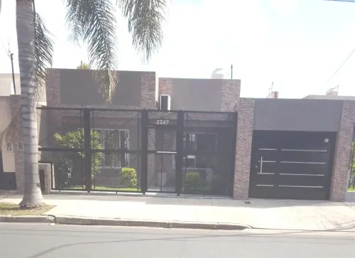 Casa en ARGENTINA al 2200