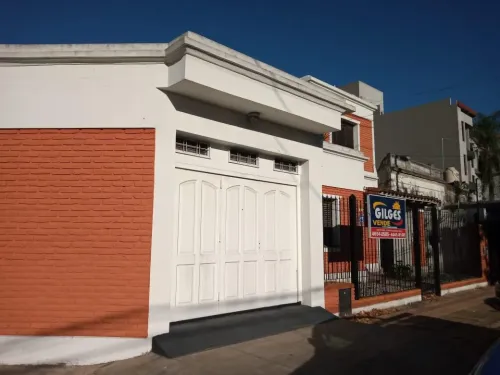 Casa en CASTELLI al 200