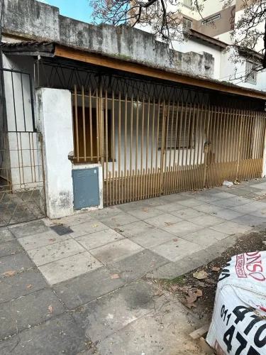 Casa en AMADEO SABATTINI  al 4900