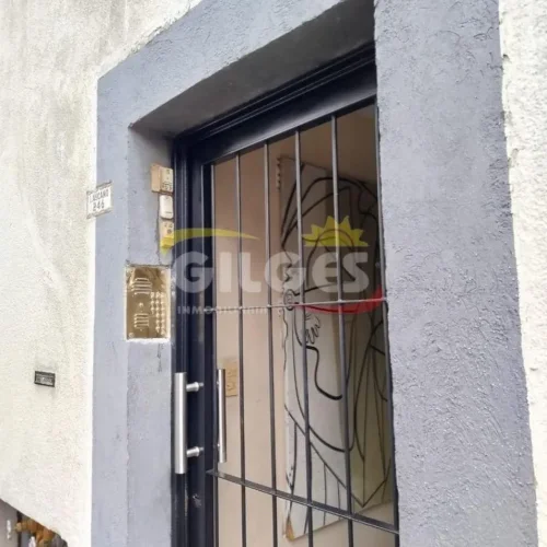 Departamento en MAESTRA LASCANO al 200