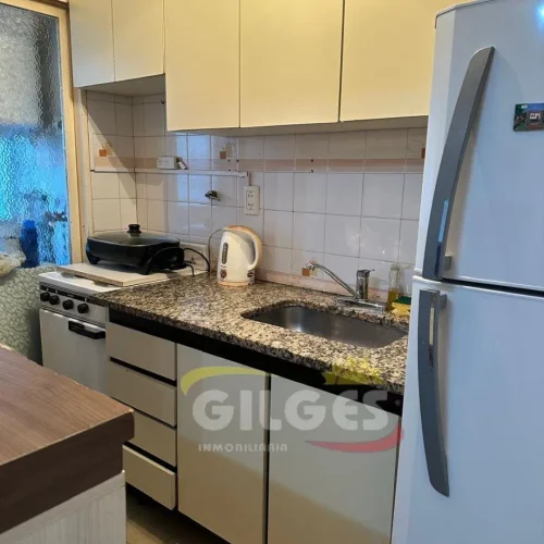 Departamento en NECOCHEA  al 400