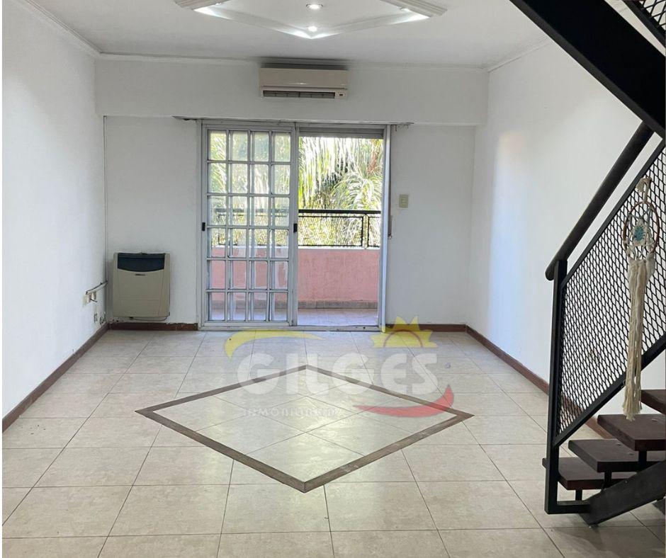 Departamento en EMILIO MITRE  al 700