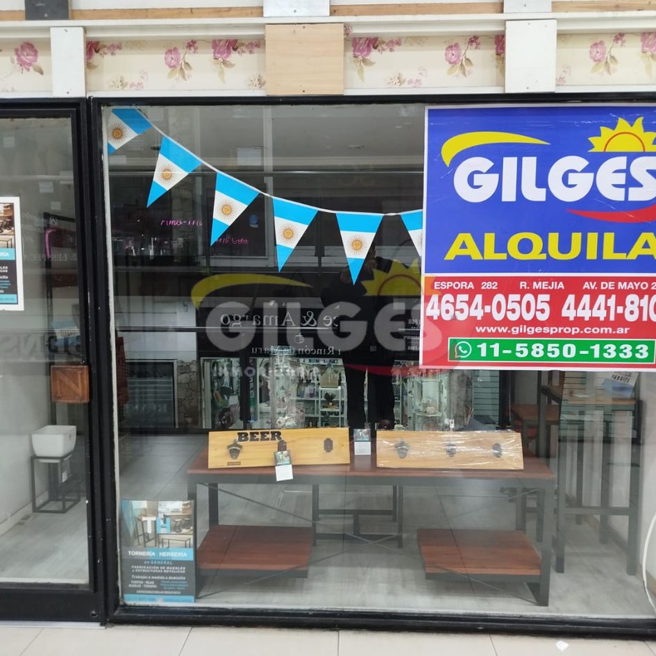 Local 30 M² en Galeria Naonis - Ramos Mejia