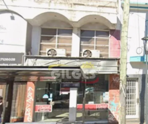 Local en AV. RIVADAVIA al 12500