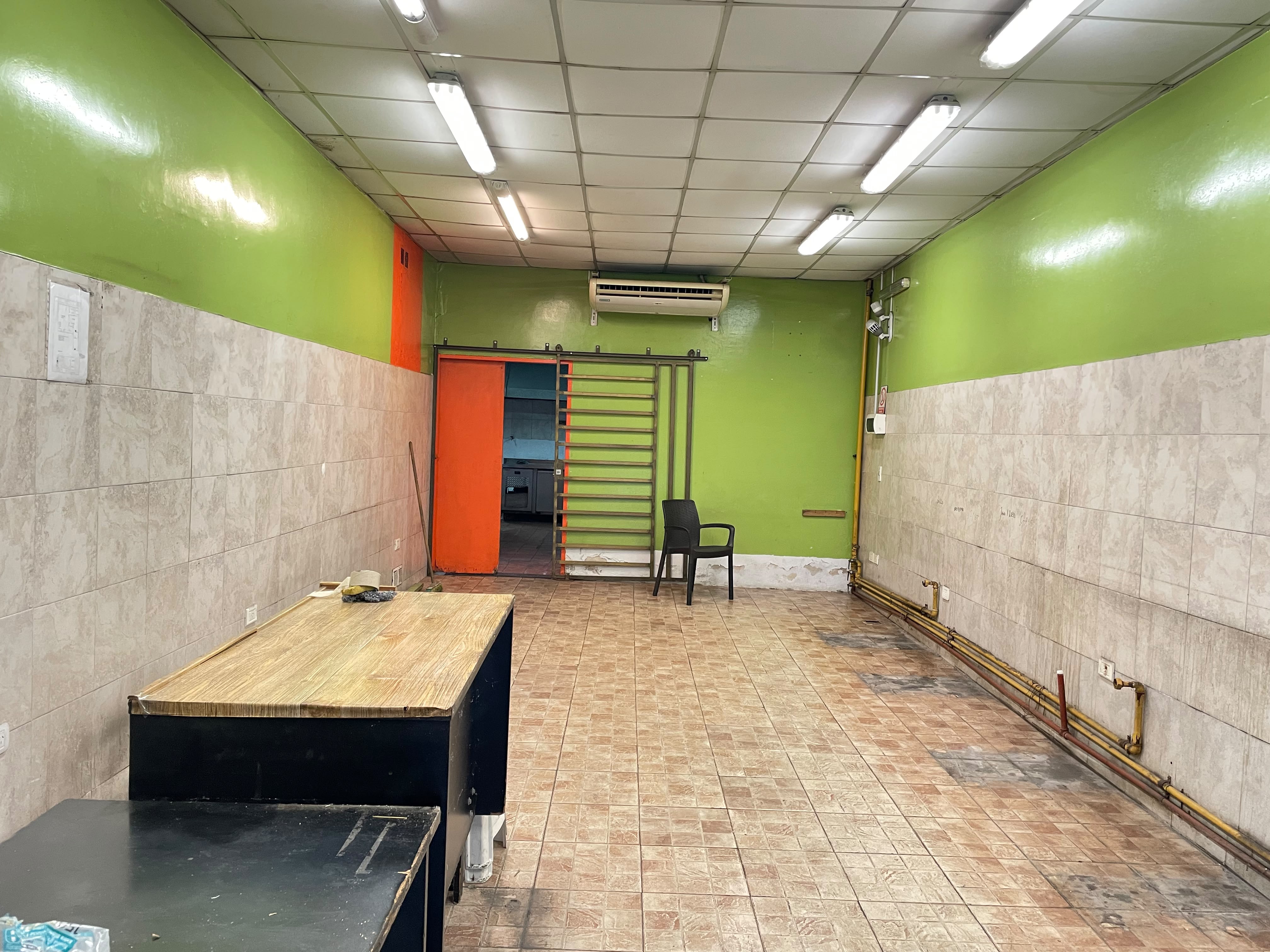 LOCAL 266M2 EN SAN JUSTO